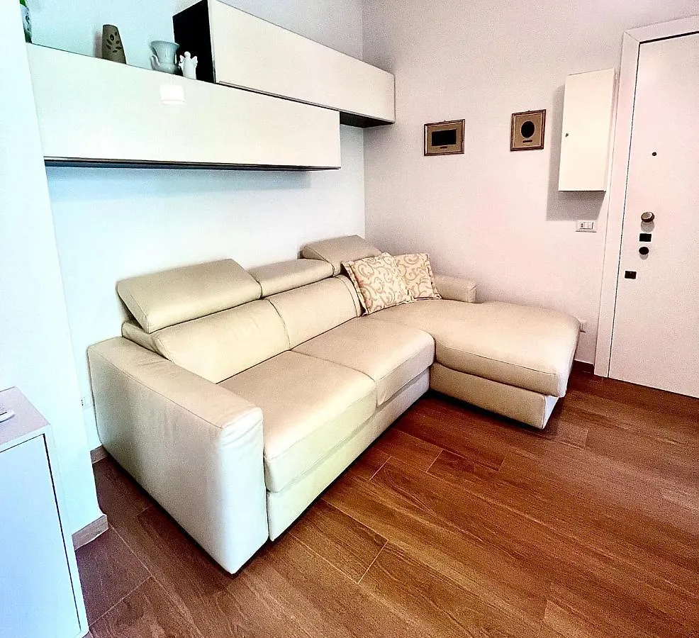 Citta Studi M4 Subway Linate, City Center 10 Min, Luminoso Appartamento Full Optional Wi-Fi Milan Apartment