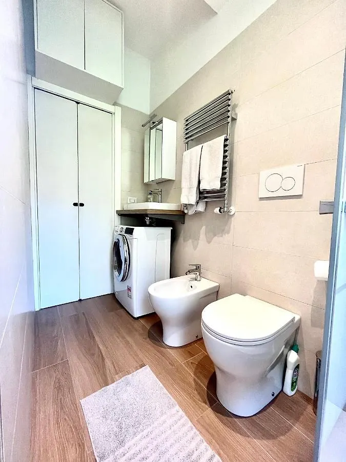 Citta Studi M4 Subway Linate, City Center 10 Min, Luminoso Appartamento Full Optional Wi-Fi Milan 0*,  Italy